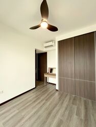 Pasir Ris Drive 8 (D18), Condominium #489625581